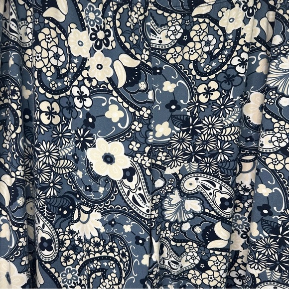 Anybody Women’s 2-Piece Pajama Set Blue Paisley Tank Top (XL)Matching Pants (L) - Picture 6 of 8